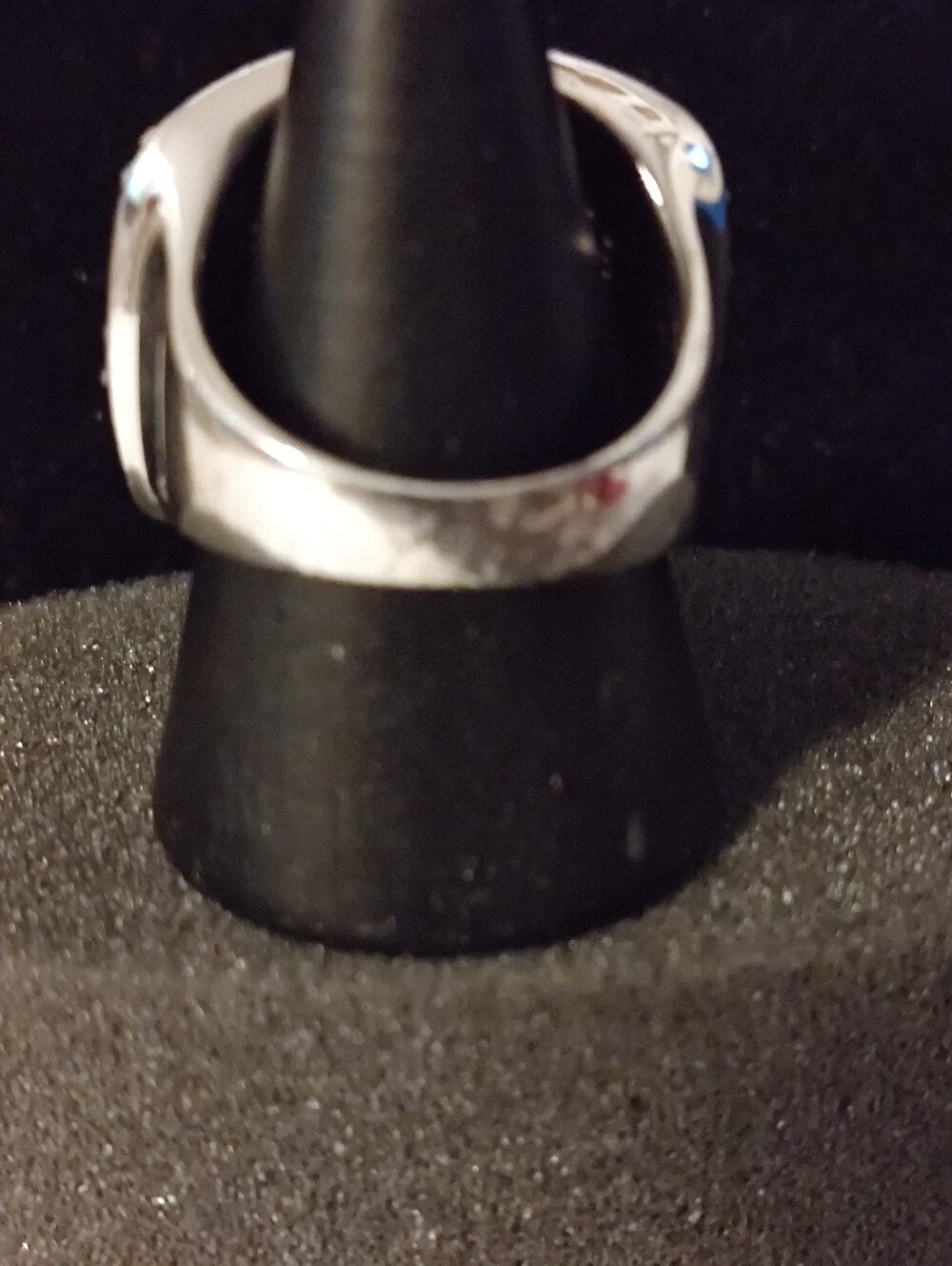 Ladies Ring - Picture 4 of 7